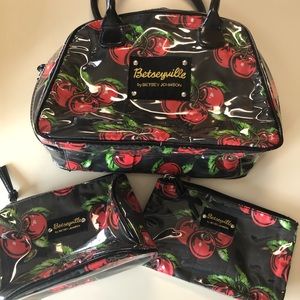 Betsey Johnson 3 piece travel bags